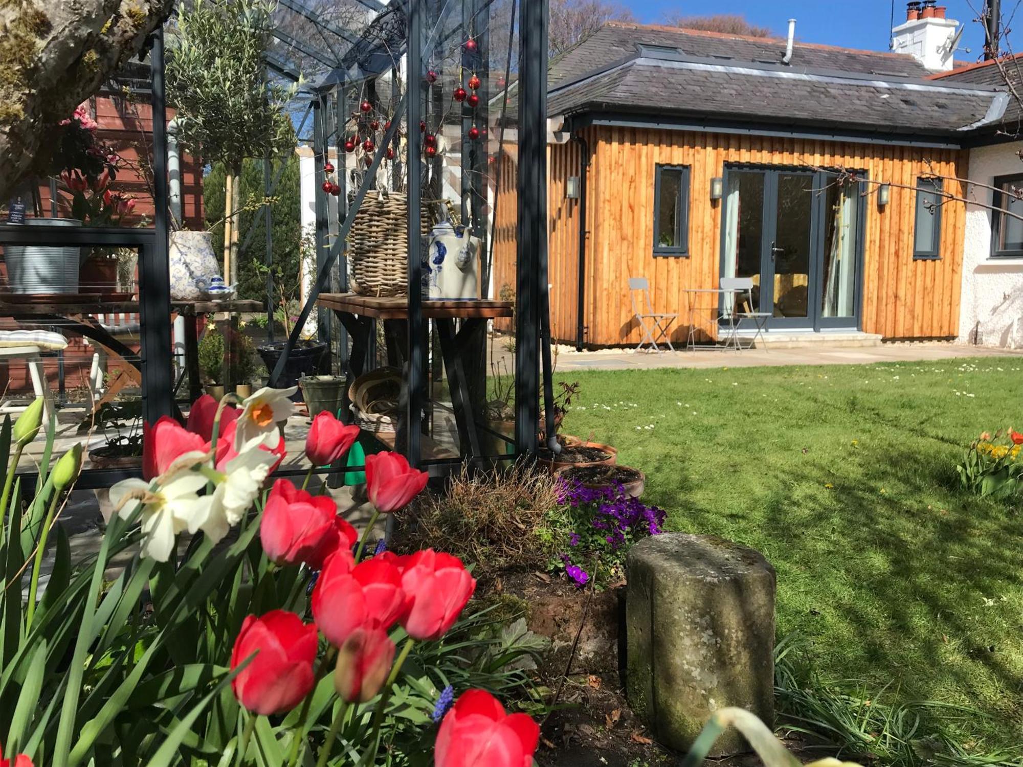 City Central Quiet Garden Apartment With Free Parking Inverness Eksteriør billede